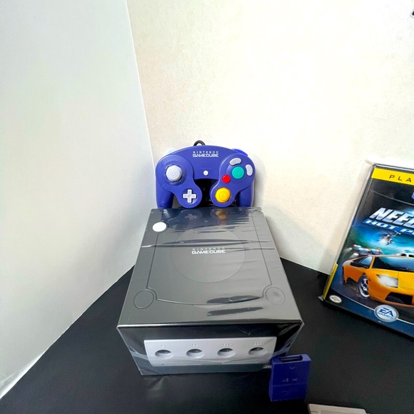 Nintendo Gamecube & Gameboy Player Bundle - Picture 3 of 7